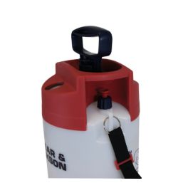 Spear & Jackson  White Pump Action Chemical Pressure Sprayer for Wood Stain 5Ltr