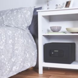 Yale YSEB/250/EB1  PIN Code High Security Safe 20.5Ltr