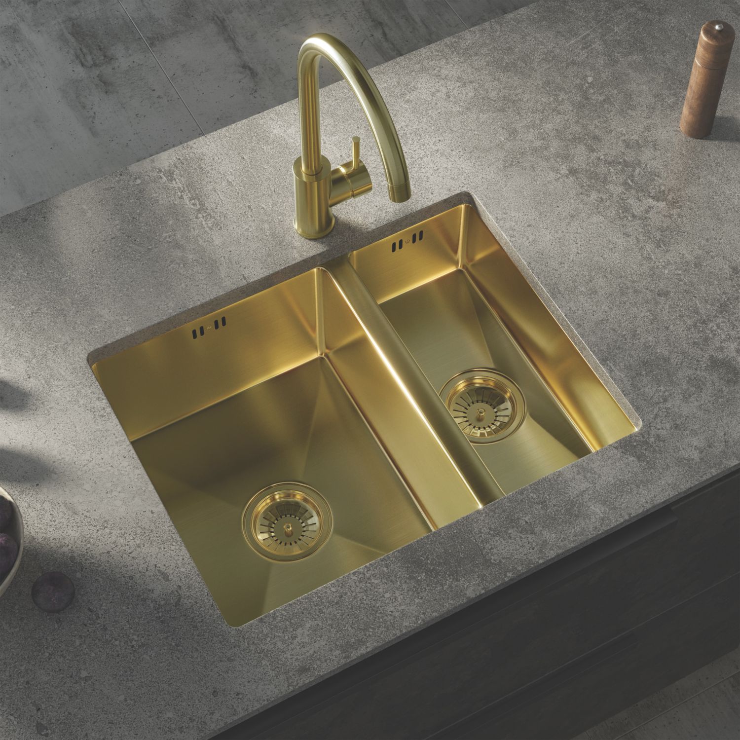 ETAL Elite 1.5 Bowl Stainless Steel Inset / Undermount Kitchen Sink Brushed Brass 555mm x 440mm (195JL)