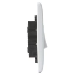 Knightsbridge  10AX 1-Gang 2-Way Retractive Switch White