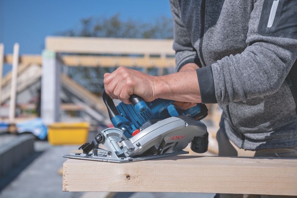 Bosch 18v circular saw screwfix sale