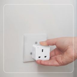 4lite WiZ 13A Smart Plug White