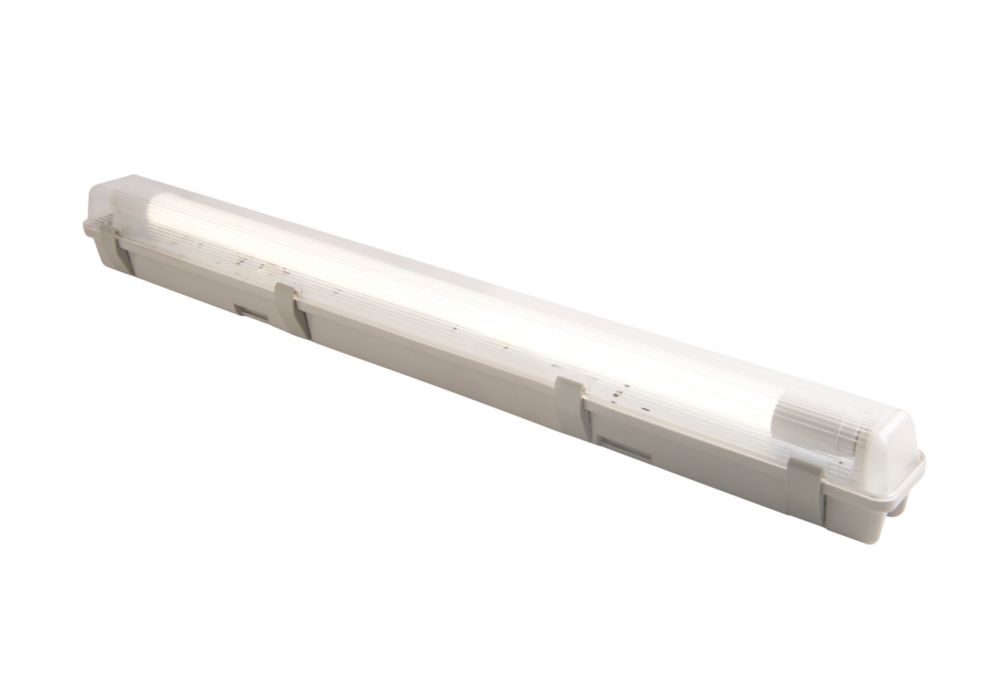 Luceco  Single 2ft LED Weatherproof Batten 1 x 10W 800lm 220-240V