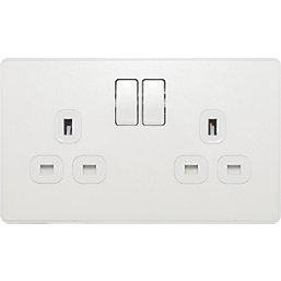 British General Evolve 13A 2-Gang SP Switched Socket Pearlescent White  with White Inserts