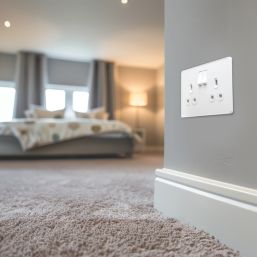 British General Evolve 13A 2-Gang SP Switched Socket Pearlescent White  with White Inserts