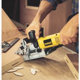 Dewalt store wood jointer