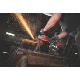 Milwaukee M18 FCSDC165-552C FUEL 165mm 18V 2 x 5.0Ah Li-Ion RedLithium Brushless Cordless Circular Saw