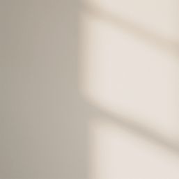 LickPro  2.5Ltr Pink 01 Vinyl Matt Emulsion  Paint