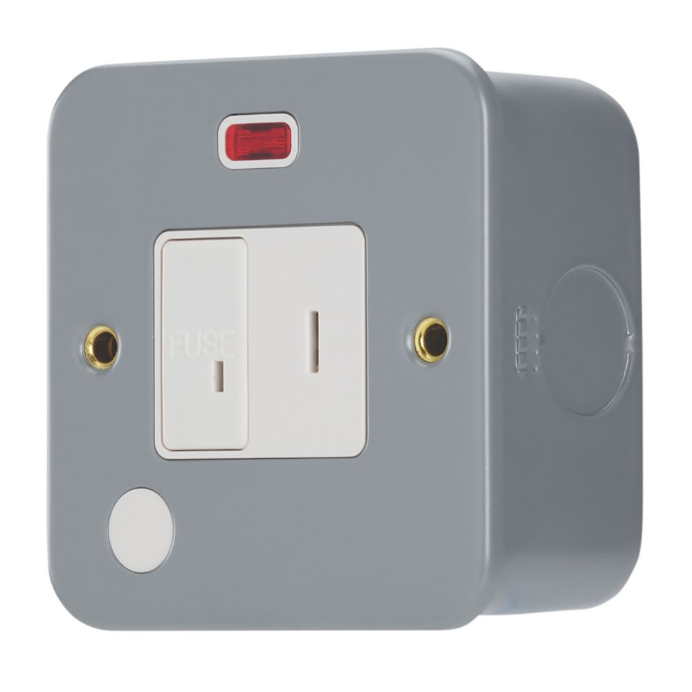 Contactum 13A Switched Metal Clad Secret Key Fused Spur & Flex Outlet ...