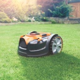 LawnMaster 24V 4.0Ah Lithium MX Brushless Cordless 16cm OcuMow 16 Drop & Mow Robotic Mower