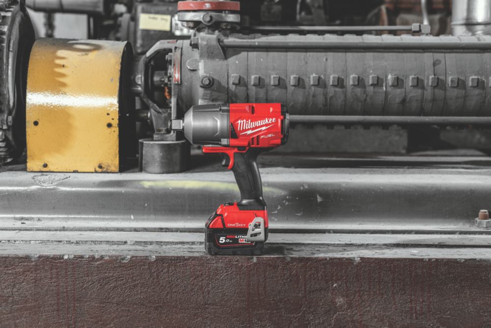 Milwaukee M18 ONEFHIWF34 502X FUEL 18V 2 x 5.0Ah Li Ion RedLithium