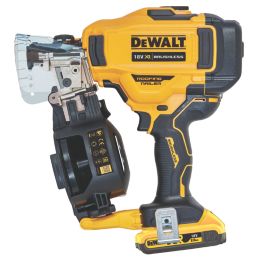 Dewalt battery operated online roofing nailer