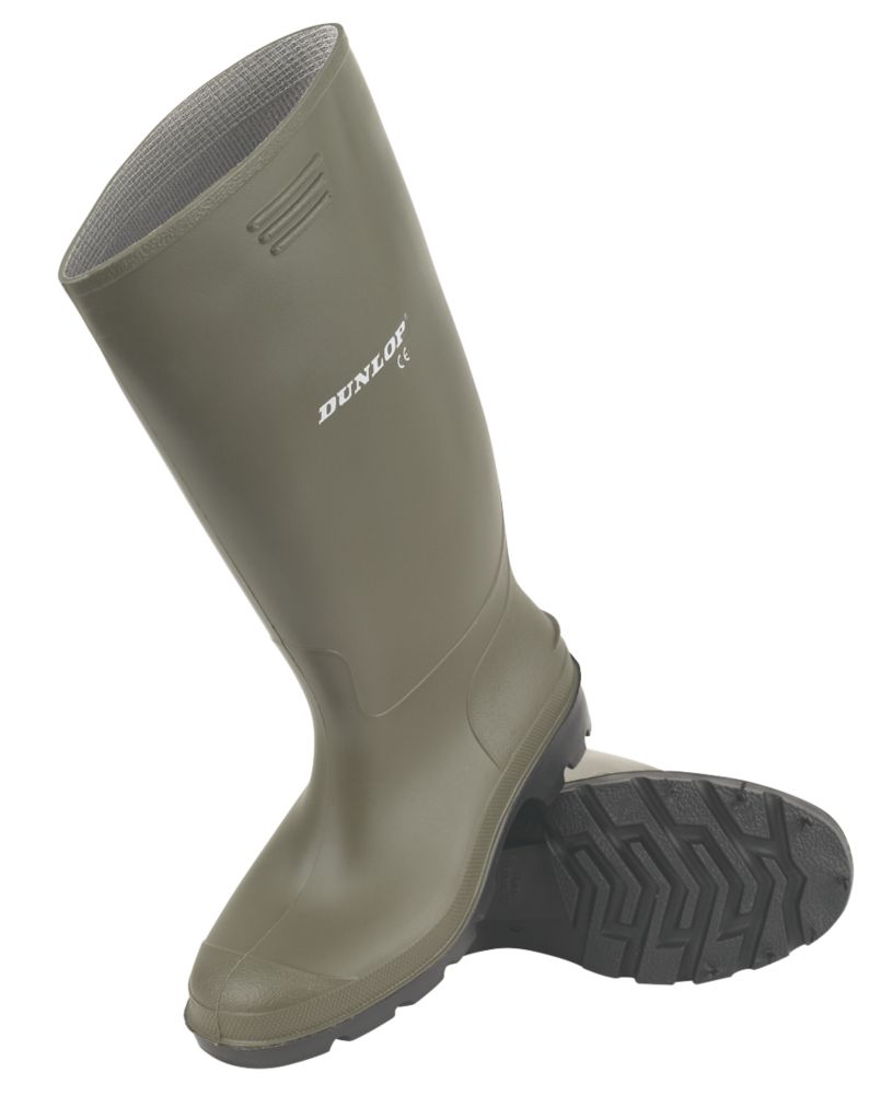 Dunlop green 2024 rubber boots