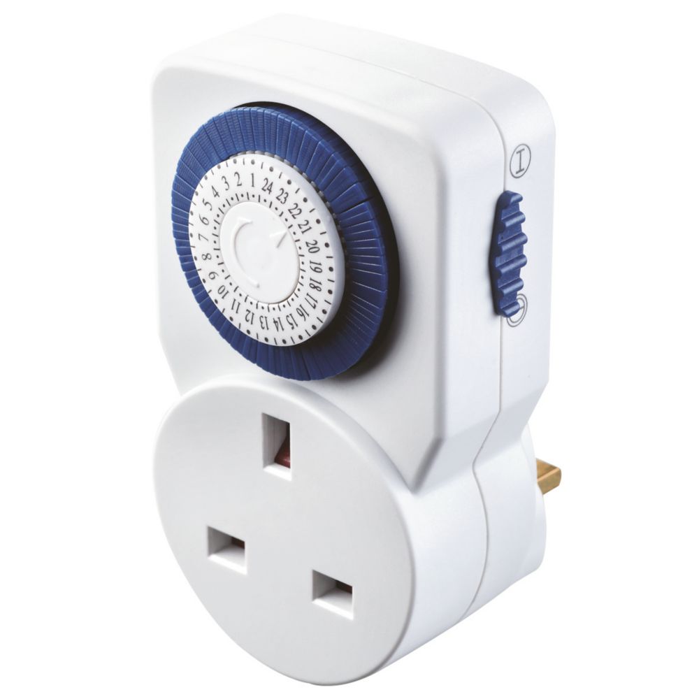 Masterplug TMS24 Mechanical Plug-In & Plug-Through Timer - Screwfix