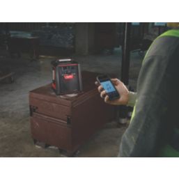 Milwaukee M18 RC-0 230V or 18V AM / FM Site Radio