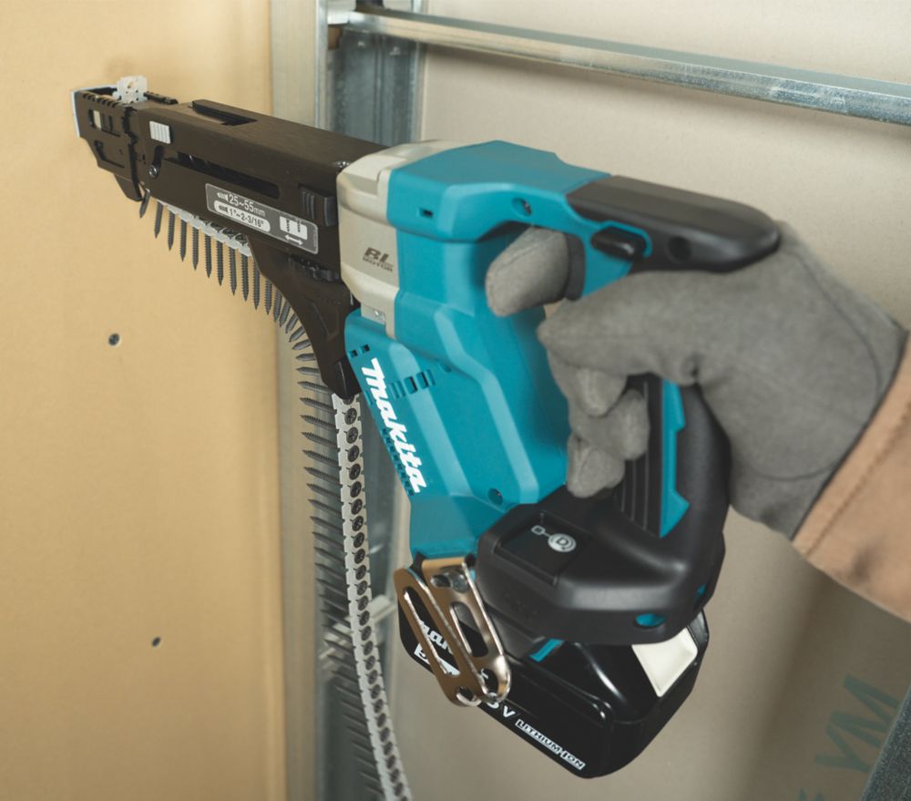 selvmord Sovereign Modsigelse Makita DFR551Z 18V Li-Ion LXT Brushless Cordless Auto-Feed Screwdriver -  Bare - Screwfix