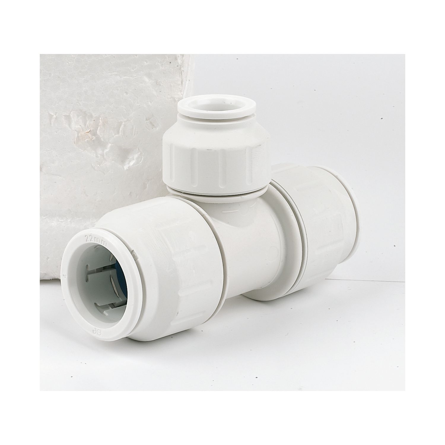 JG Speedfit Plastic Push-Fit Reducing Tee 22mm x 22mm x 10mm (26410)