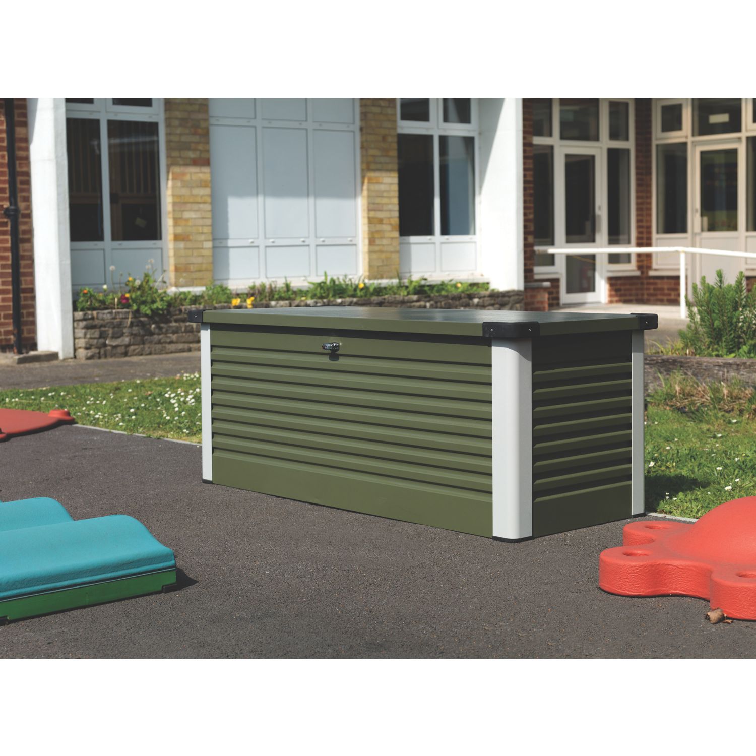 Trimetals 850Ltr 6' x 2' 6" (Nominal) Metal Patio Box with Base Olive Green (2646K)