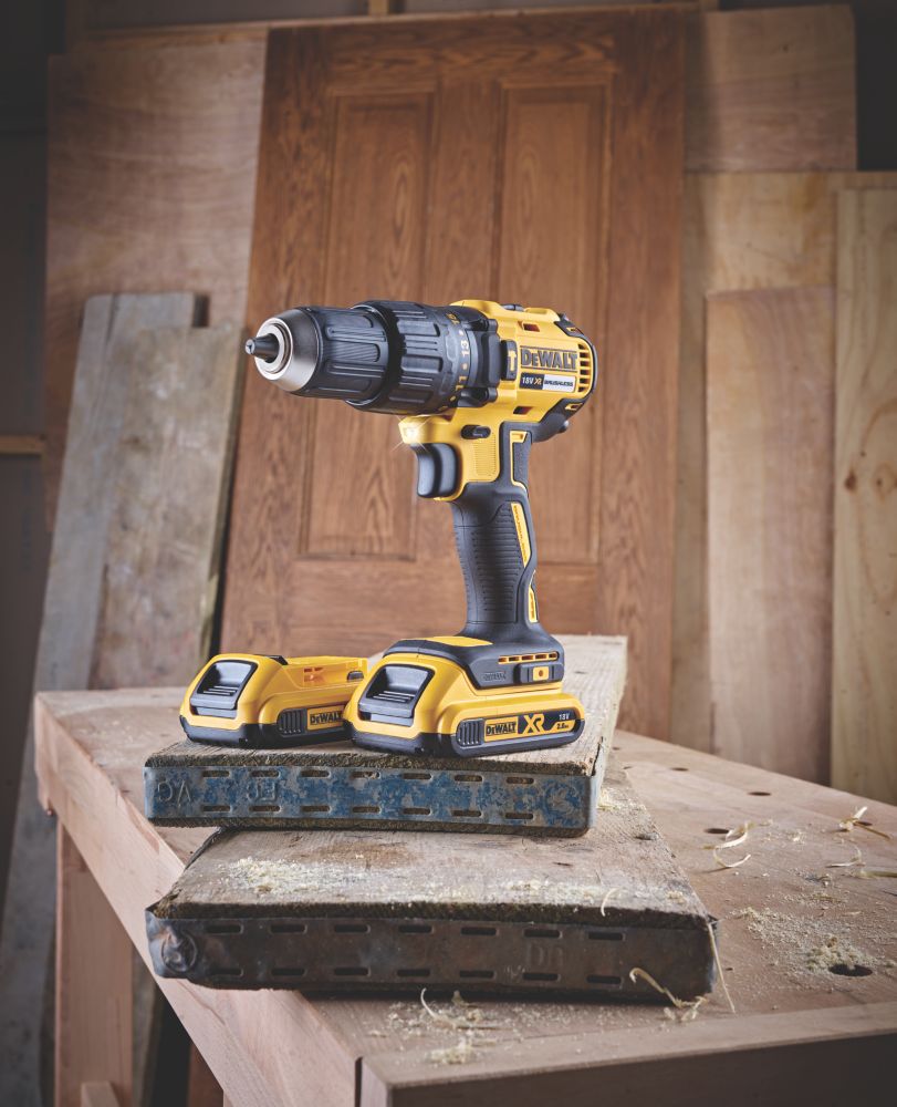 Dewalt brushless drill deals screwfix