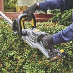 Titan  TTI1206GHT 45cm 18V 1 x 2.0Ah Li-Ion TXP Brushless Cordless Hedge Trimmer