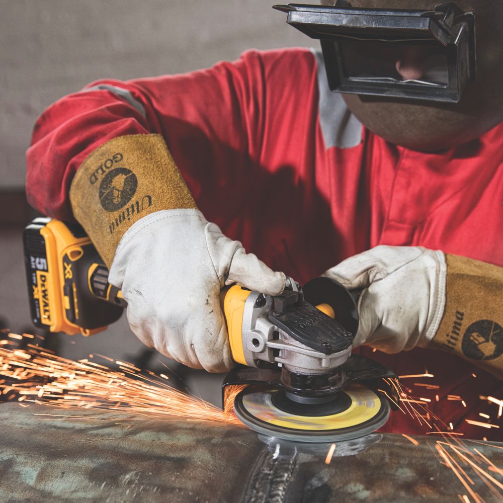 Dewalt grinder deals screwfix