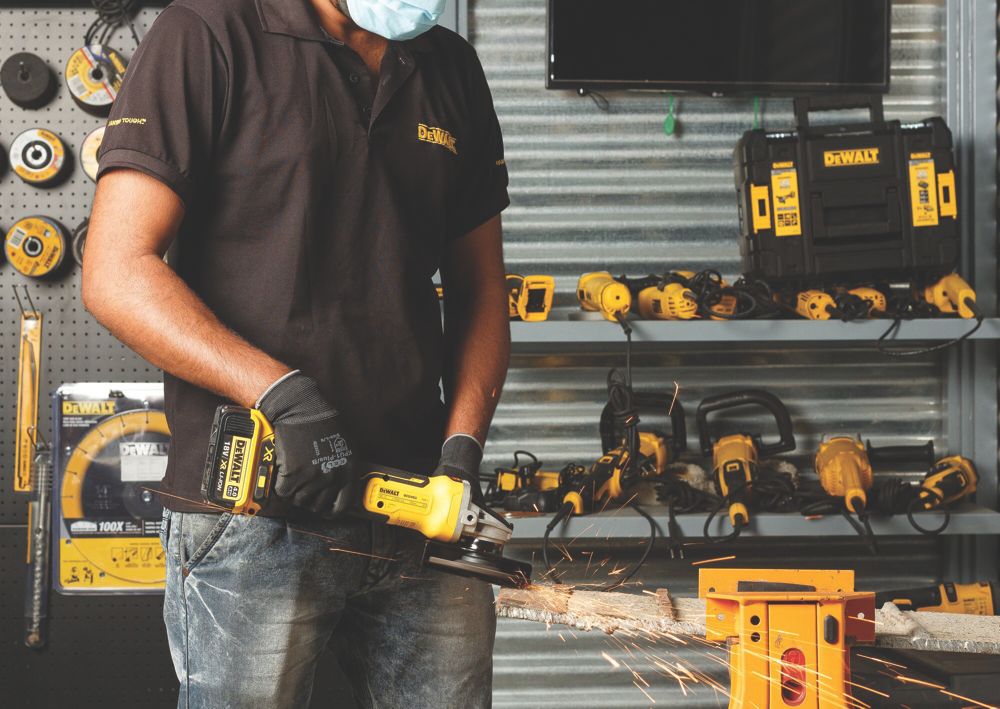 Dewalt 405 angle discount grinder