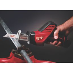 Milwaukee deals m12 sawzall