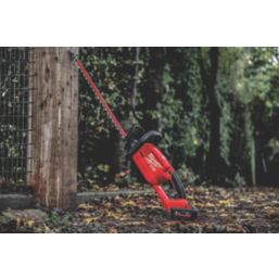 Milwaukee m18 fuel online hedge trimmer