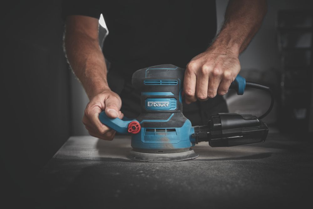 Erbauer ero450 deals random orbit sander