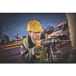 Dewalt d25133k deals 240v