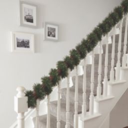 5.5m Indoor LED Pre Lit Artificial Christmas Garland
