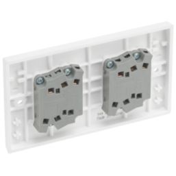 British General 900 Series 20A 16AX 4-Gang 2-Way Light Switch  White