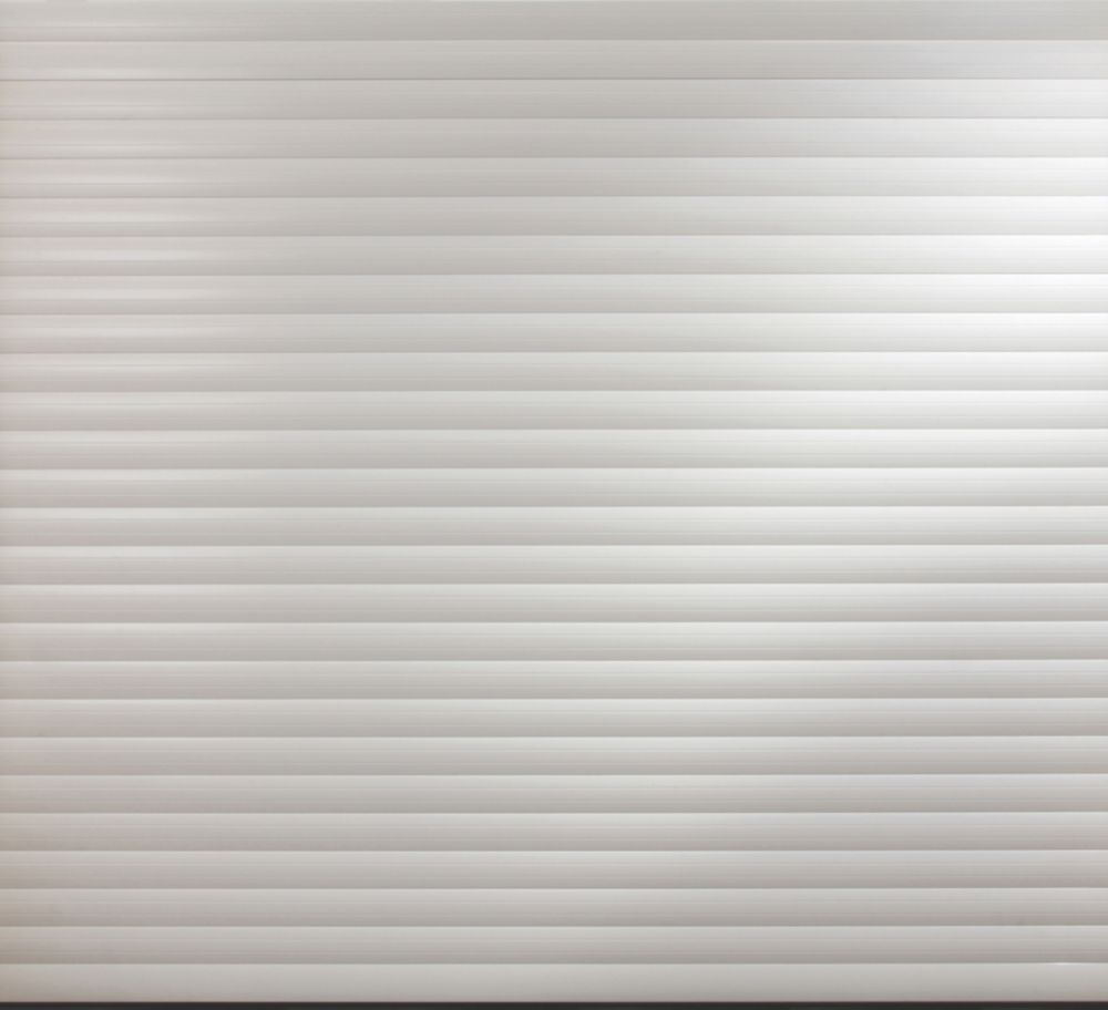 Gliderol 7 5 X 7 Insulated Aluminium Electric Roller Garage Door White Garage Doors Screwfix Com