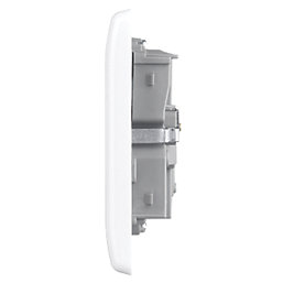 British General 800 Series 13A 2-Gang SP Switched Smart Socket White