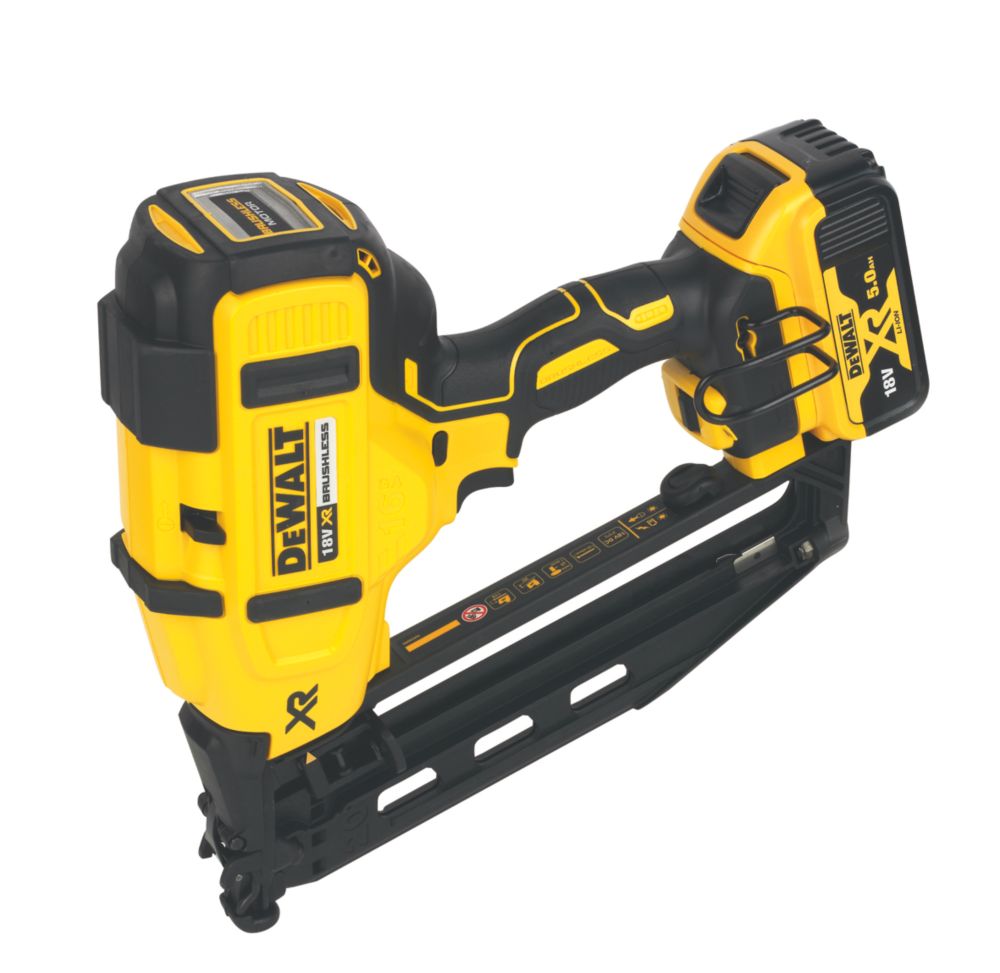 Dewalt 18v best sale nailer twin pack