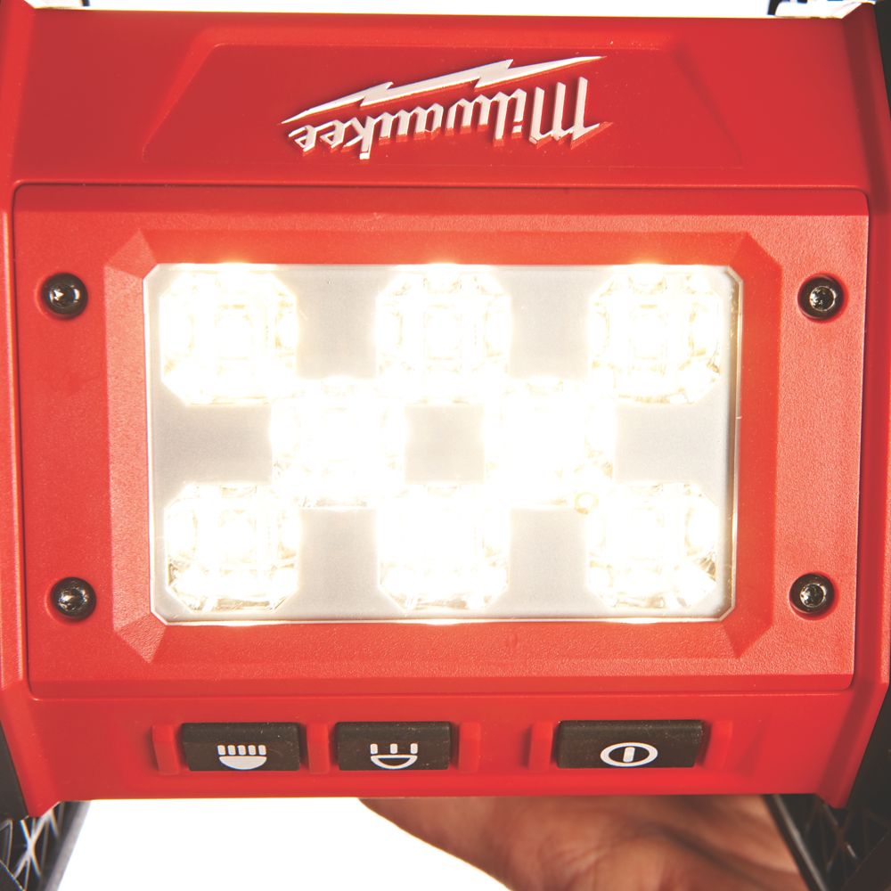 Lampe LED Milwaukee M18 AL-0 - 18V Li-Ion - 1500 lumens