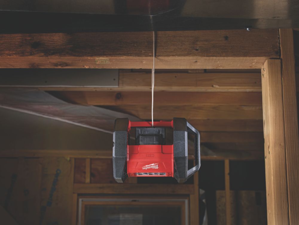 Lampe LED Milwaukee M18 AL-0 - 18V Li-Ion - 1500 lumens