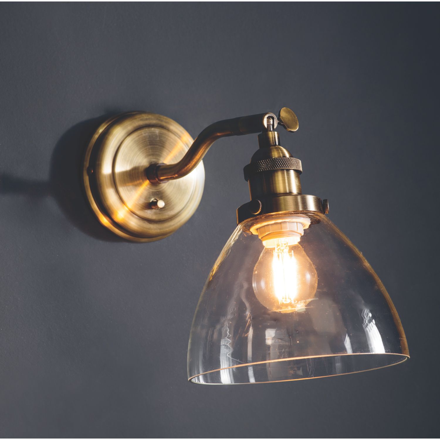 Quay Design Karlson Adjustable Wall Light Antique Brass (322VG)