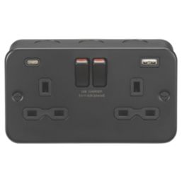 Knightsbridge  13A 2-Gang SP Switched Metal Clad Socket + 5A 20W 2-Outlet Type A & C USB Charger with Black Inserts