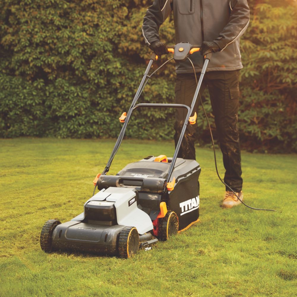 Titan TTB833LWM 1700W 37cm Electric Lawn Mower 230V