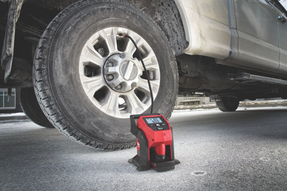 Milwaukee M12 BI 0 12V Li Ion RedLithium Cordless Inflator Bare