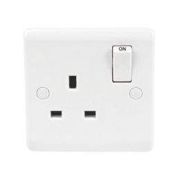 LAP  13A 1-Gang SP Switched Plug Socket White