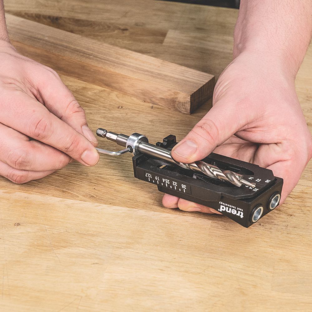 Screwfix deals pocket jig