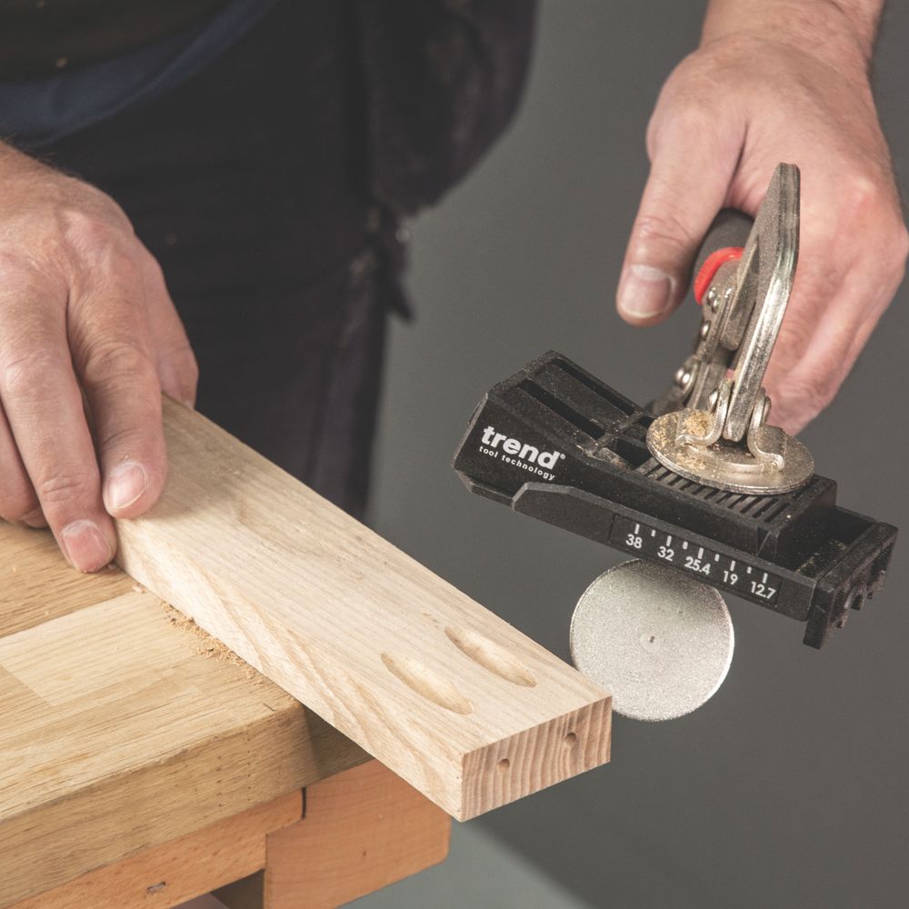 Trend pocket deals hole jig screwfix