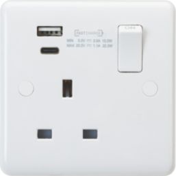 Knightsbridge Curved Edge 13A 1-Gang DP Switched Socket + 1.1A 22W 2-Outlet Type A & C USB Charger White