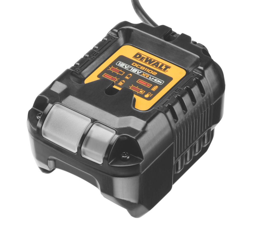 Dewalt 18v deals charger screwfix