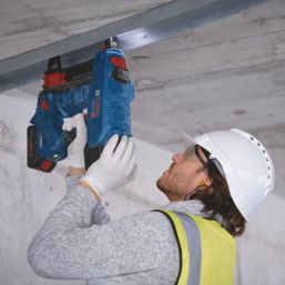 Bosch GNB 18V-38 Professional  38mm 18V 2 x 4.0Ah Li-Ion AMPShare Brushless Concrete/Steel Cordless Nail Gun