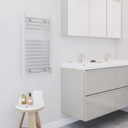 Blyss 700mm x 400mm 563BTU Chrome Curved  Towel Radiator