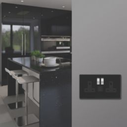 Varilight  13A 2-Gang SP Switched Socket + 3A 45W 2-Outlet Type C USB Charger Jet Black with Black Inserts
