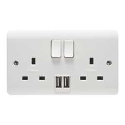 Crabtree Instinct 13A 2-Gang DP Switched Socket + 2.1A 10.5W 2-Outlet Type A USB Charger White